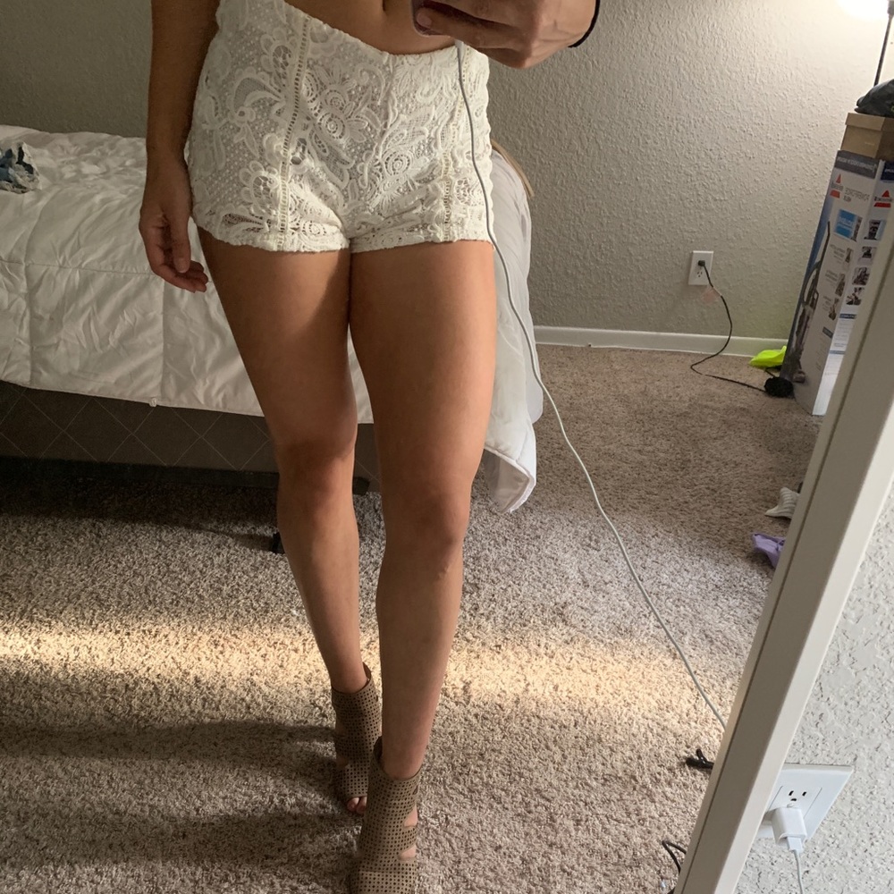 White lace shorts!